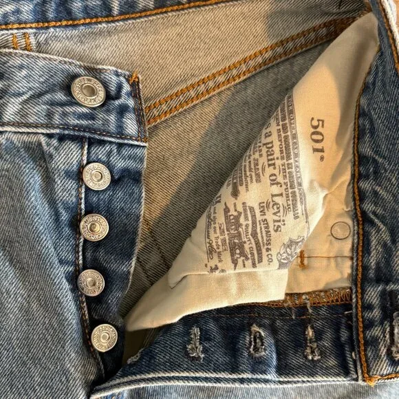 NWOT Levi 501 jeans - Picture 6 of 8